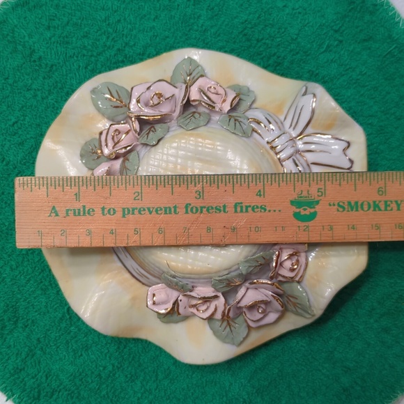 Ceramic Hat Wall Hanger with Pocket - Picture 9 of 12